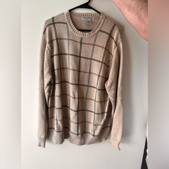 Geoffrey Beene sweater - Picture 2 of 2